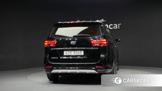 Kia The New Carnival id 4642942 из Кореи 14