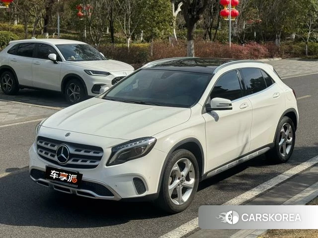 Mercedes-Benz GLA 2019 Белый из Китая, фото 4