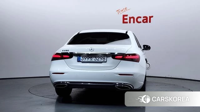 Mercedes-Benz E-Class W213 id 4383804 из Кореи 30
