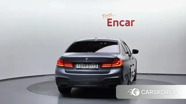 BMW 5 Series (G30) id 3024075 из Кореи 14