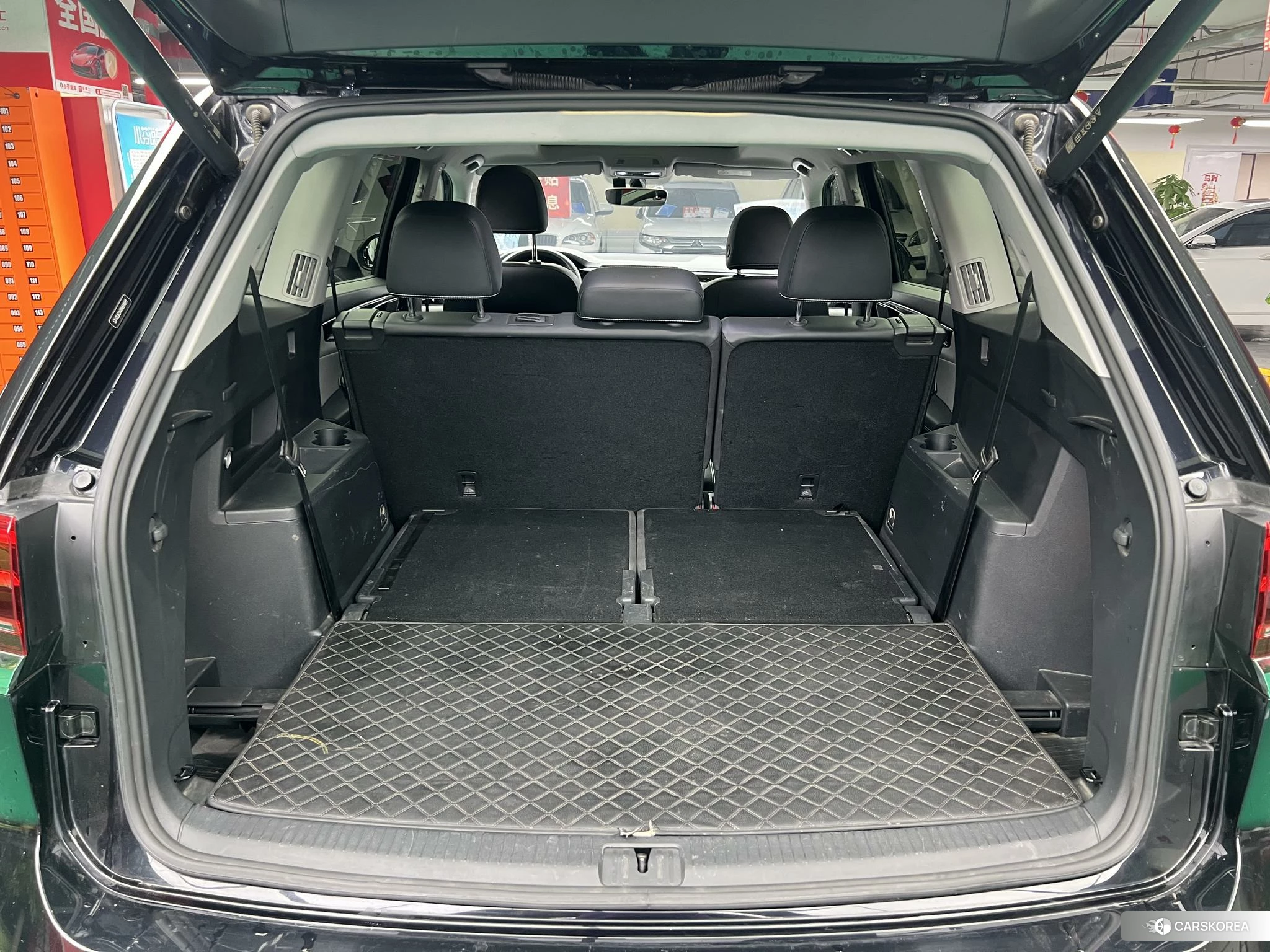 Volkswagen Tourang id 4441224 из Китая 7
