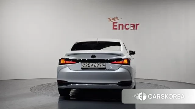 Lexus ES300h 7th generation id 3415973 из Кореи 14