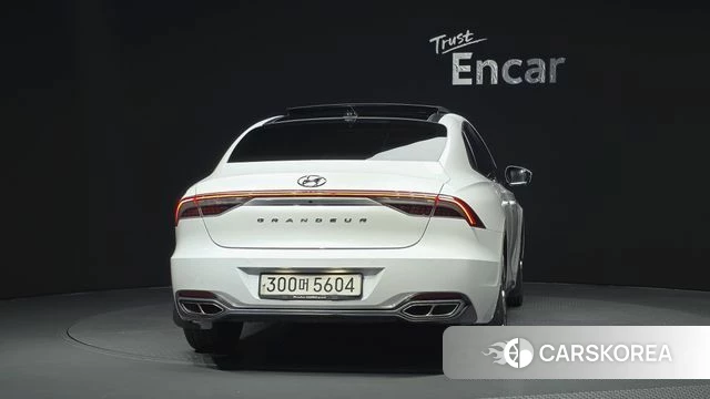 Hyundai The New Grandeur IG id 4496124 из Кореи 32