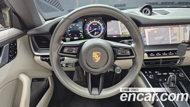 Porsche 911(992) id 2543676 из Кореи 14