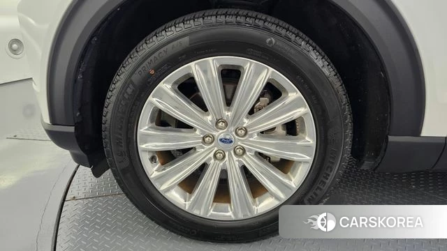 Ford Explorer 6th Generation id 4624091 из Кореи 28