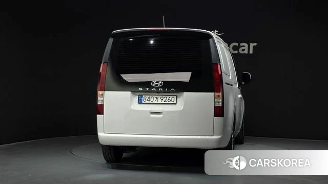 Hyundai Staria id 3940732 из Кореи 14