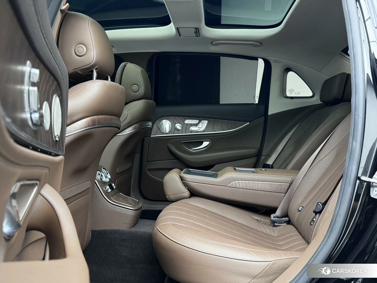 Mercedes-Benz E-class id 4479860 из Китая 17