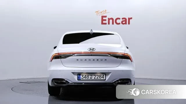 Hyundai The New Grandeur IG id 3016871 из Кореи 14