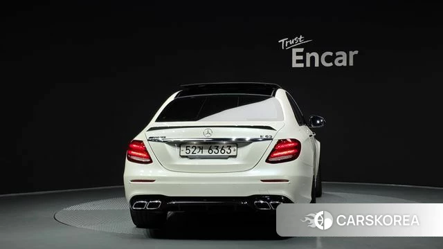 Mercedes-Benz E-Class W213 id 4295086 из Кореи 26