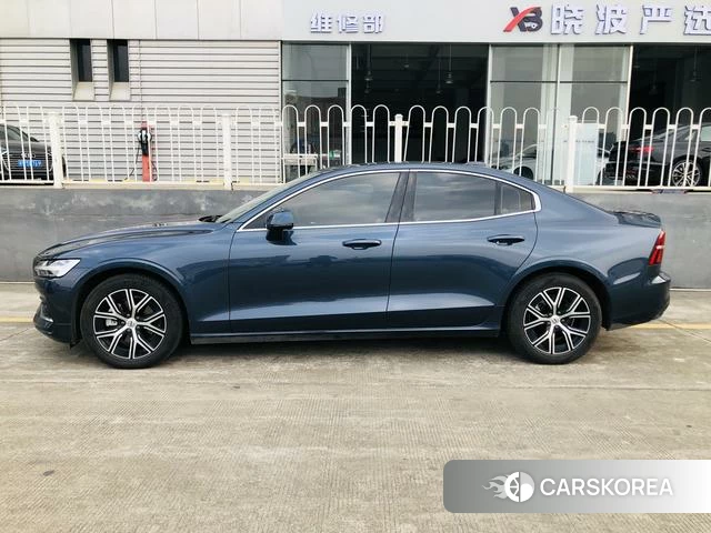 Volvo S60 id 4190420 из Китая 12