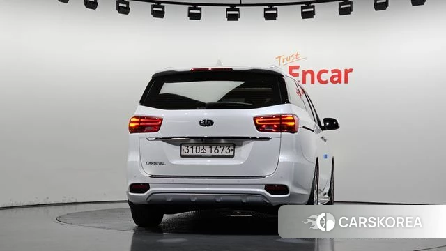 Kia The New Carnival id 4923570 из Кореи 27