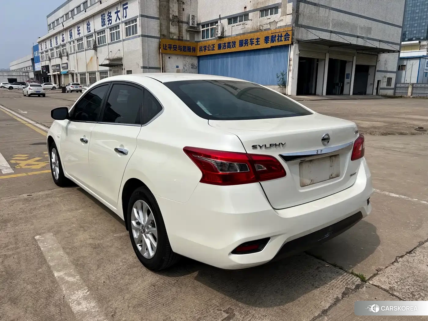Nissan Sylphy 2023 Белый из Китая, фото 6