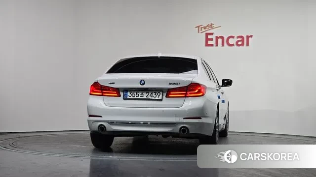 BMW 5 Series (G30) id 3607627 из Кореи 14