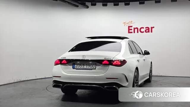 Mercedes-Benz E-Class W214 id 3644406 из Кореи 14