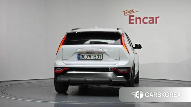 Kia Di Ol Nu Niro id 3941074 из Кореи 14