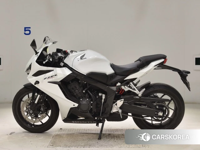 Проданный Honda CBR650R 2023 из Японии, фото 2