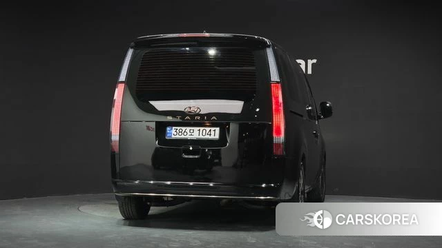 Hyundai Staria id 4018001 из Кореи 14