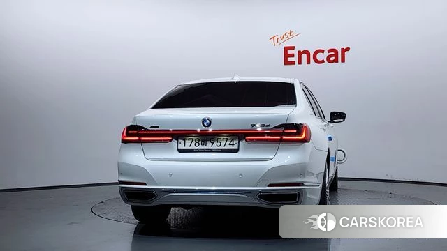 BMW 7 Series (G11) id 3935264 из Кореи 14