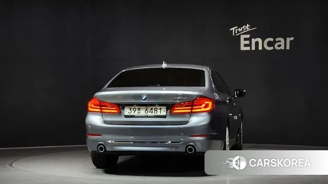 BMW 5 Series (G30) id 3480070 из Кореи 14