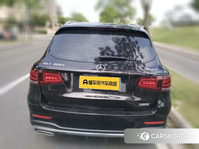 Mercedes-Benz GLC 2023 Черный из Китая, фото 4