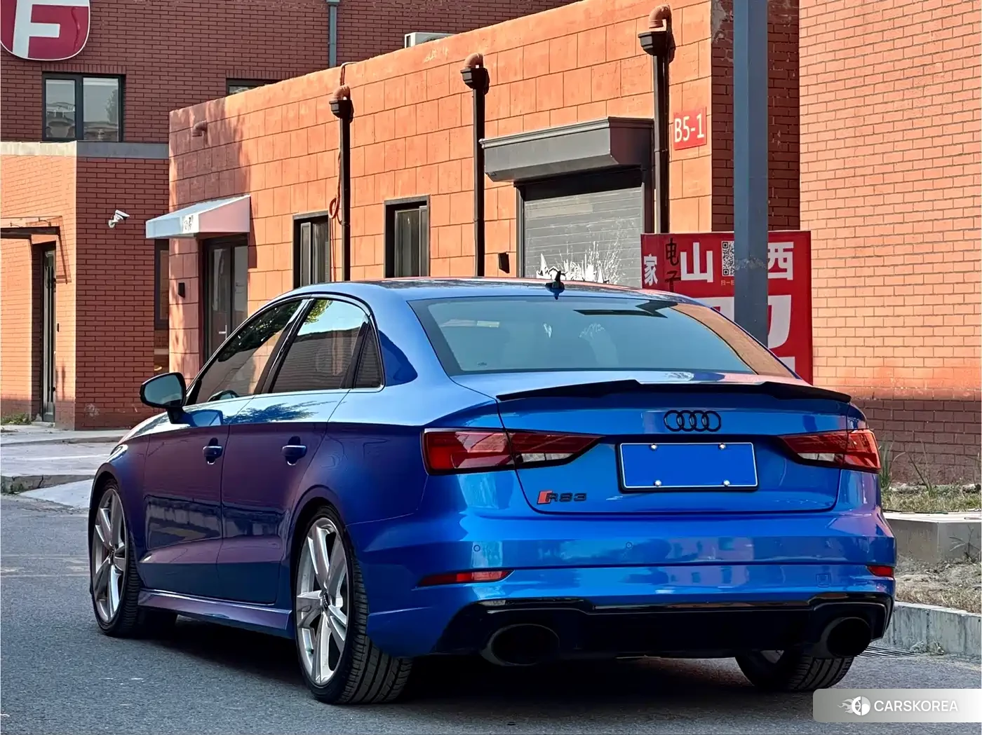 Audi RS 3 id 4589286 из Китая 9