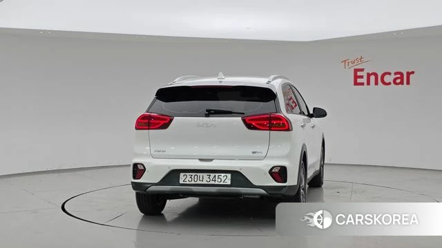 Kia The New Niro id 4585916 из Кореи 14