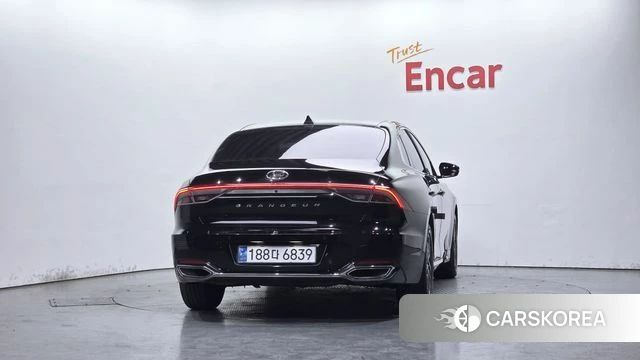 Hyundai The New Grandeur IG id 4225066 из Кореи 28