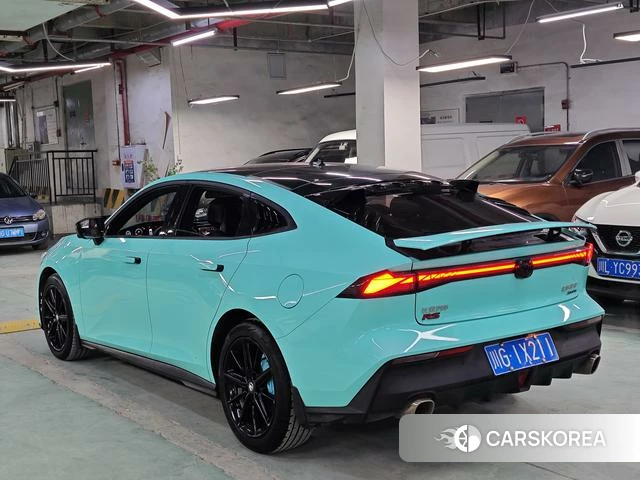 Chang'an UNI-V 2023 Синий из Китая, фото 5