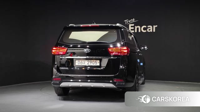 Kia The New Carnival id 3814456 из Кореи 14