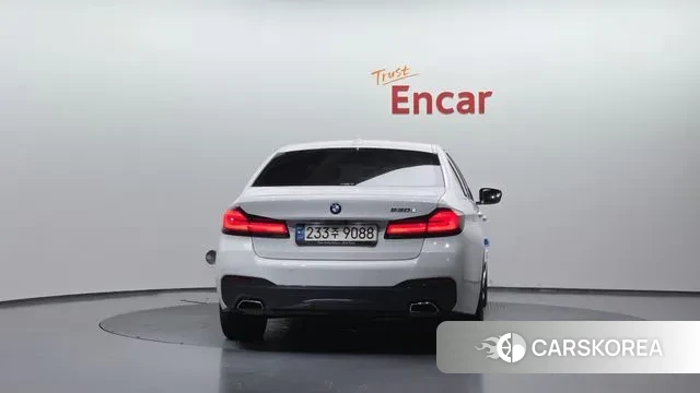 BMW 5 Series (G30) id 3054356 из Кореи 14