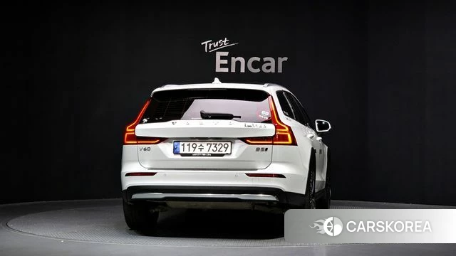 Volvo V60 Cross-Country 2nd Generation id 3842120 из Кореи 14