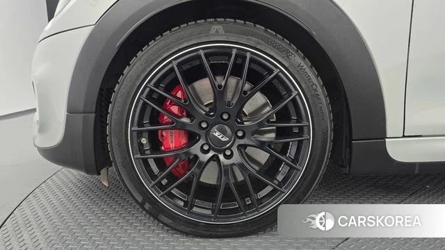 Mini Cooper S Convertible id 3955280 из Кореи 14