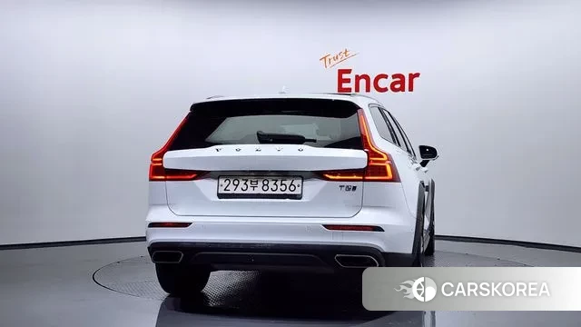 Volvo V60 Cross-Country 2nd Generation id 3269837 из Кореи 14