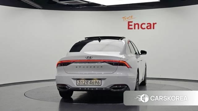 Hyundai The New Grandeur IG id 4518123 из Кореи 30