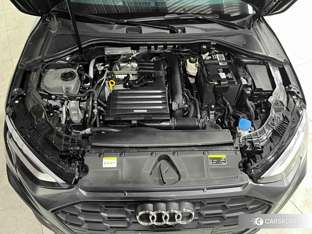 Audi A3 id 4680633 из Китая 19