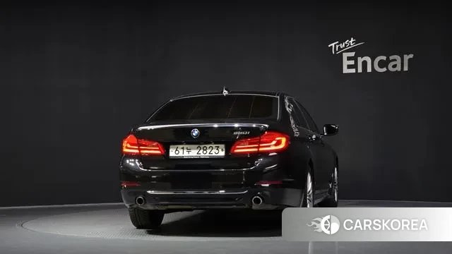 BMW 5 Series (G30) id 3134217 из Кореи 14