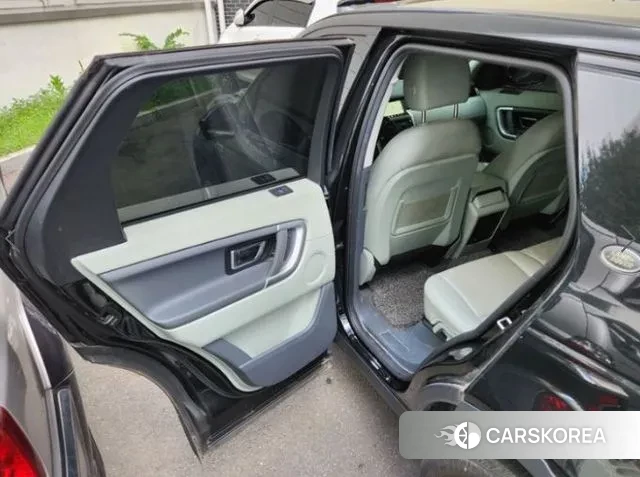 Land Rover Discovery Sports 2018 Черный из Кореи, фото 4
