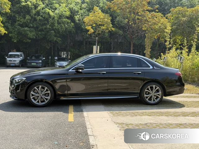 Mercedes-Benz E-class id 4274077 из Китая 11