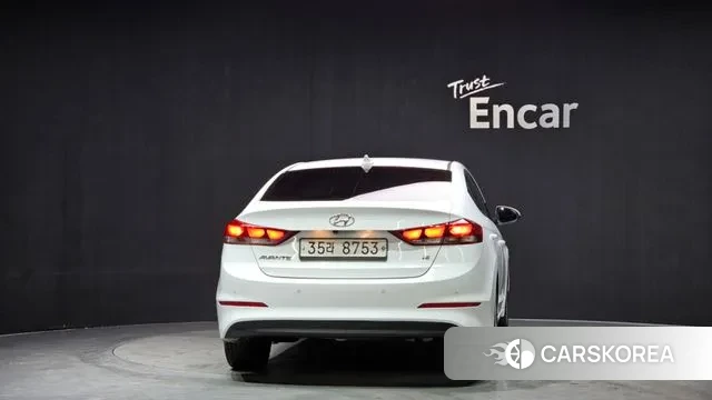 Hyundai Avante AD id 3647296 из Кореи 14