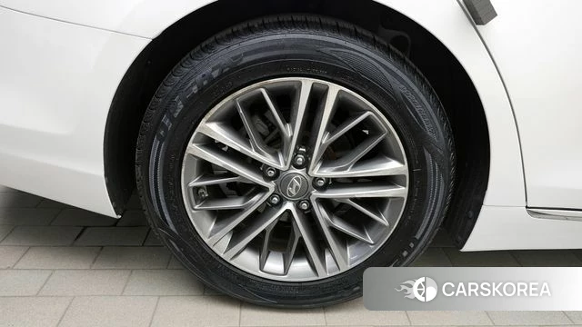 Hyundai Grandeur IG id 3924954 из Кореи 14