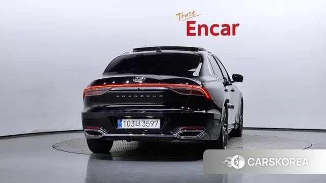 Hyundai The New Grandeur IG id 3028679 из Кореи 14