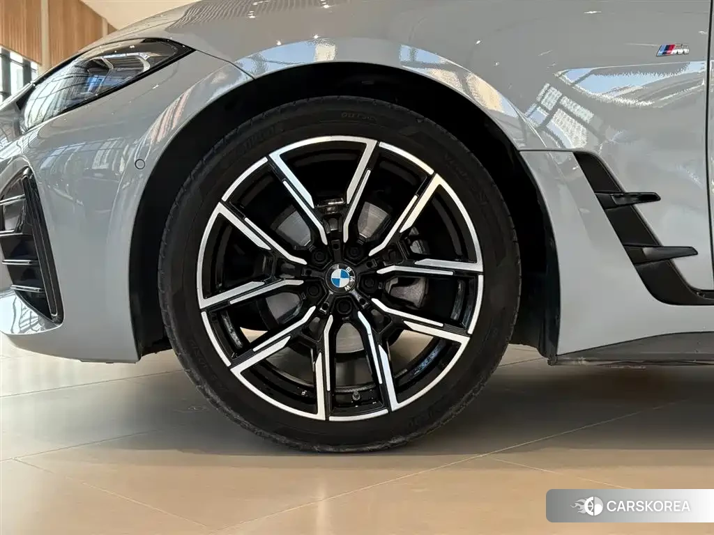 BMW 4 series id 4553771 из Китая 10
