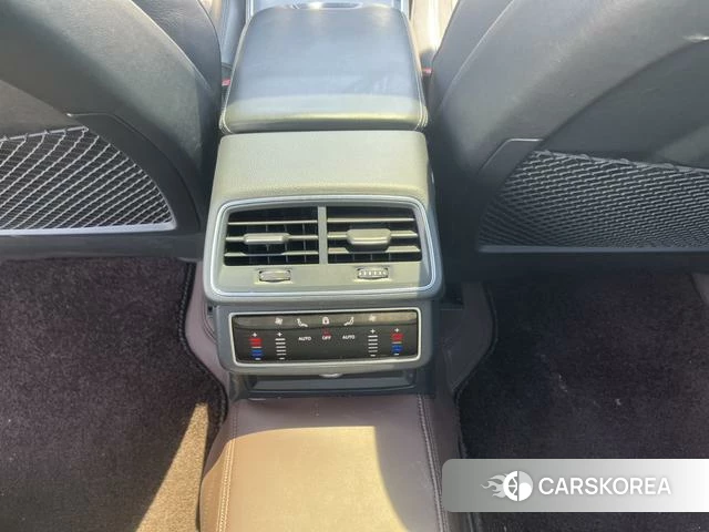 Audi A6L id 4291041 из Китая 10