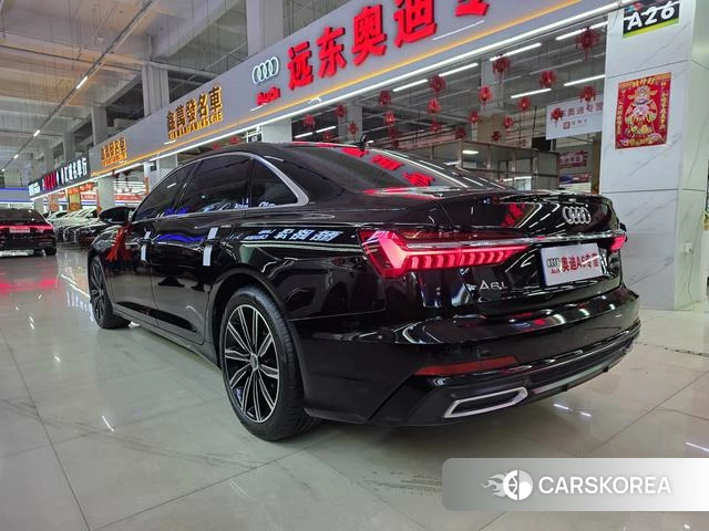 Audi A6L 2021 Черный из Китая, фото 4