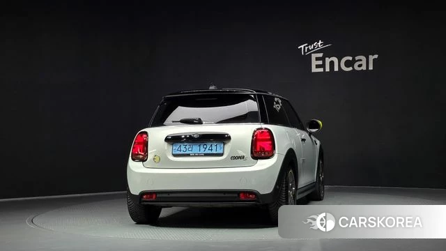 Mini Cooper Electric id 4792820 из Кореи 14