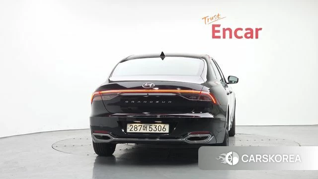 Hyundai The New Grandeur IG Hybrid id 3865718 из Кореи 14