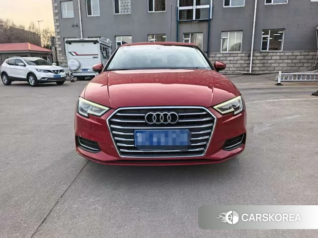 Audi A3 2019 Красный из Китая, фото 5