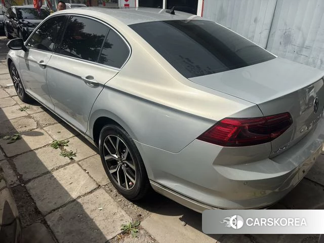 Volkswagen Magotan id 4265852 из Китая 9