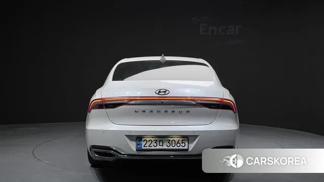 Hyundai The New Grandeur IG id 3764517 из Кореи 14