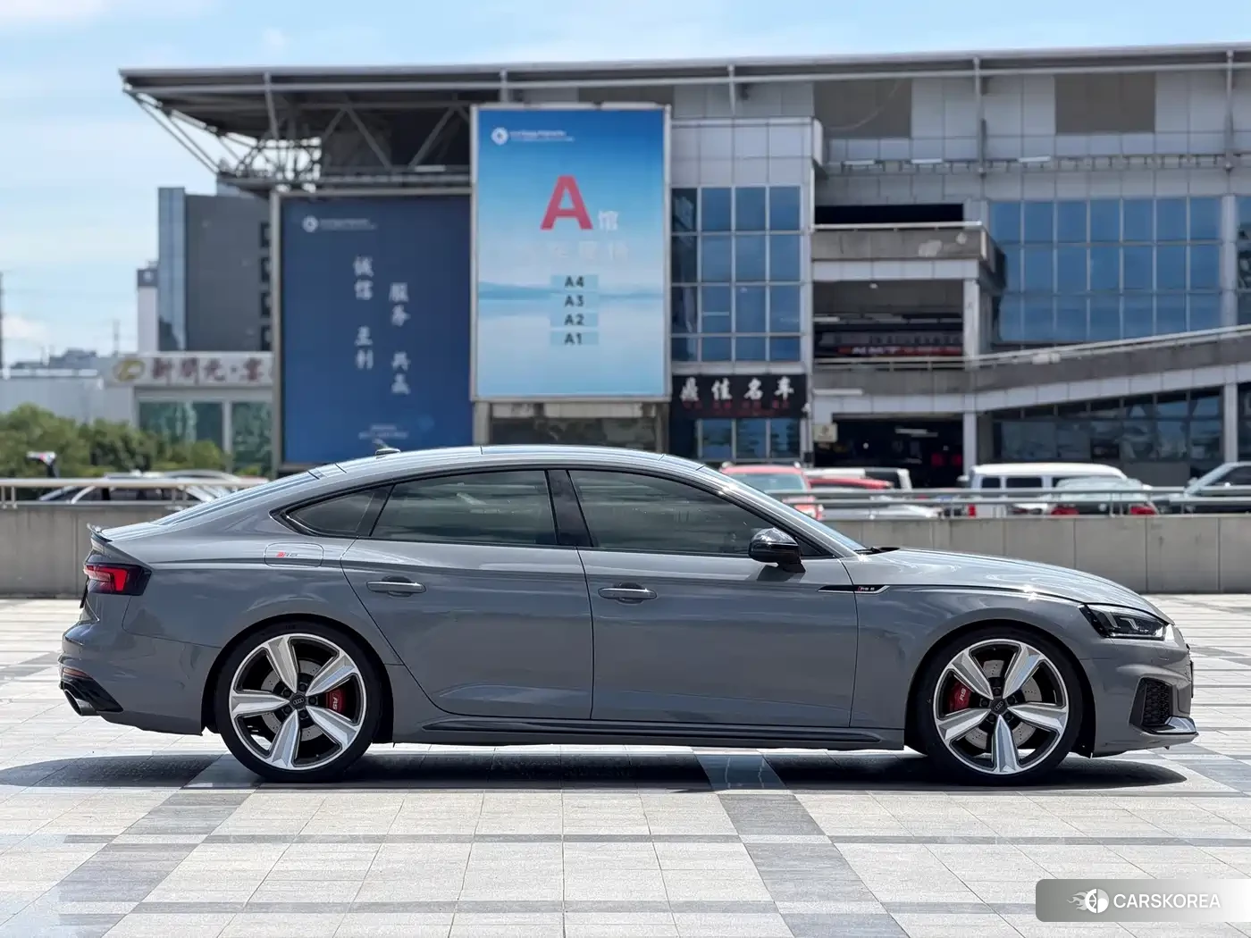 Audi RS 5 id 4600721 из Китая 16